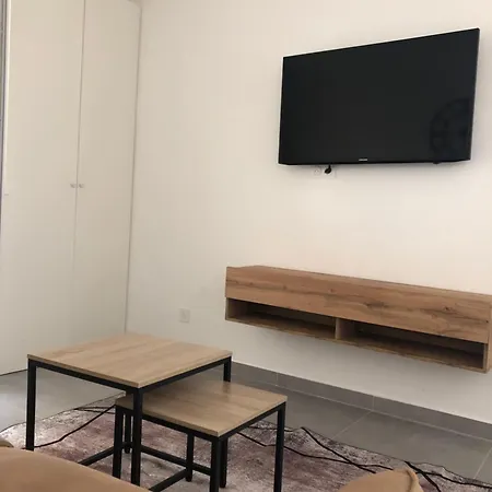 Le St Lambert, Grand Liberation Apartament